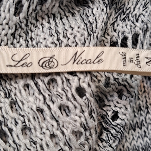 Leo & Nicole Multi Media Cardigan Sweater Size M - Picture 7 of 7